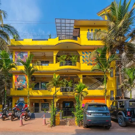 Whoopers Boutique Hotel Morjim